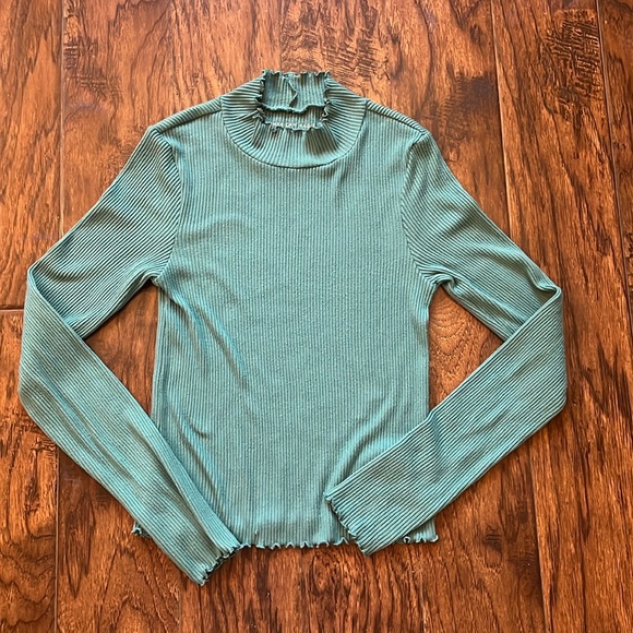 American Eagle Outfitters Tops - American Eagle turquoise top, size small